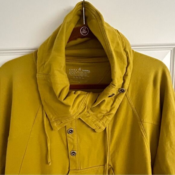 Neon Buddha Pull Over 3/4 Sleeve Lagenlook Top - Picture 4 of 10